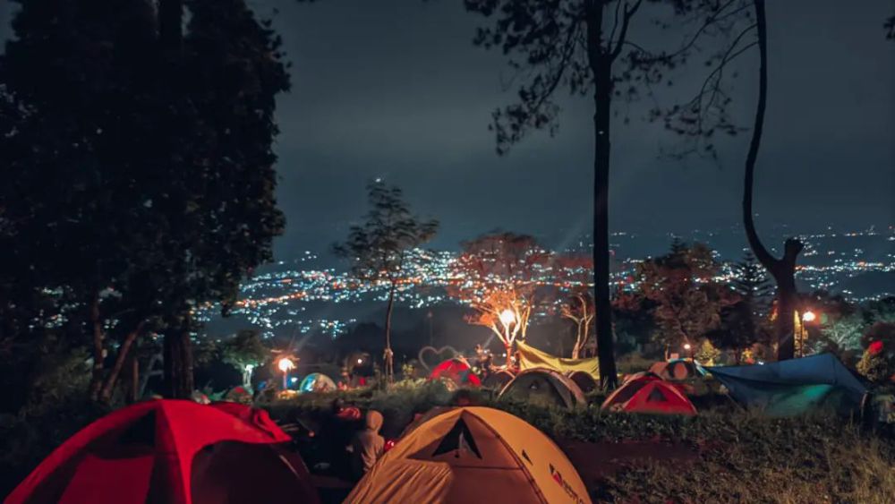 Spot Camping di Bandungan, Informasi Basecamp Ungaran Mawar Camp