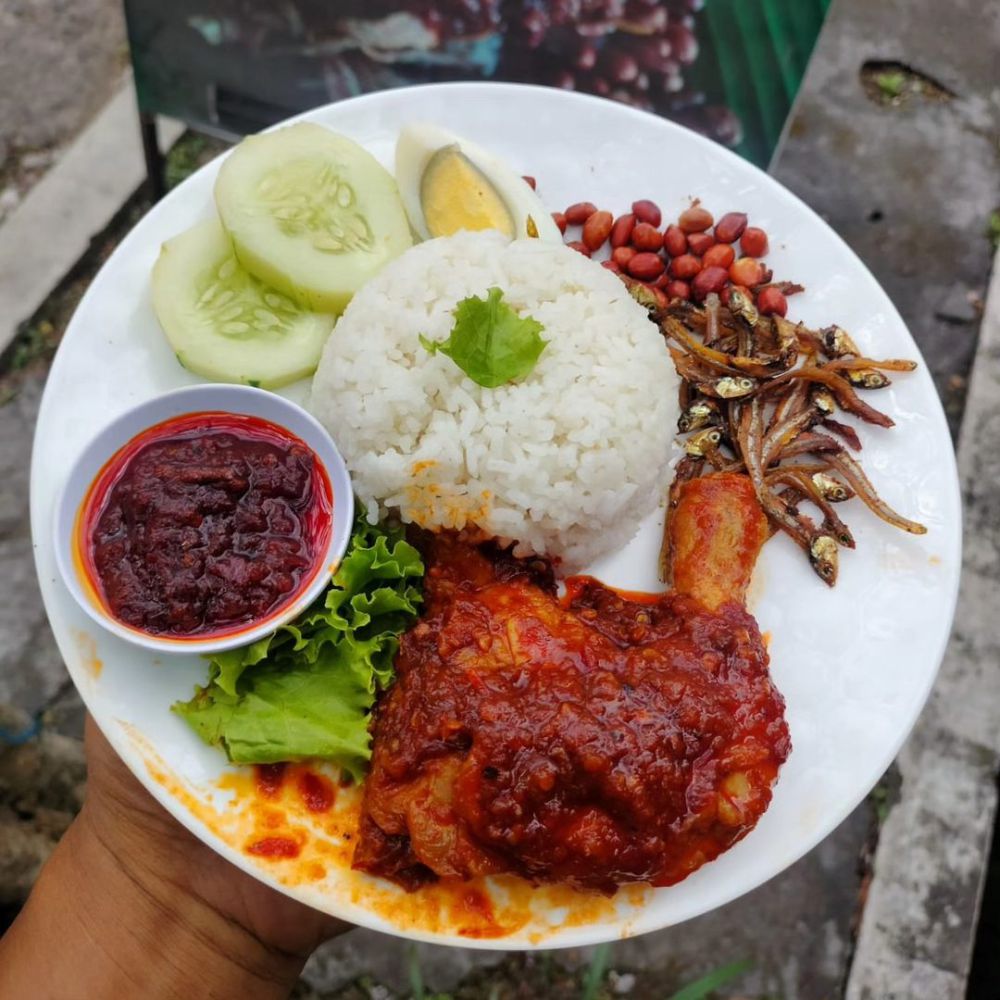 5 Tempat Makan Nasi Lemak di Malang, Cocok Buat Sarapan 