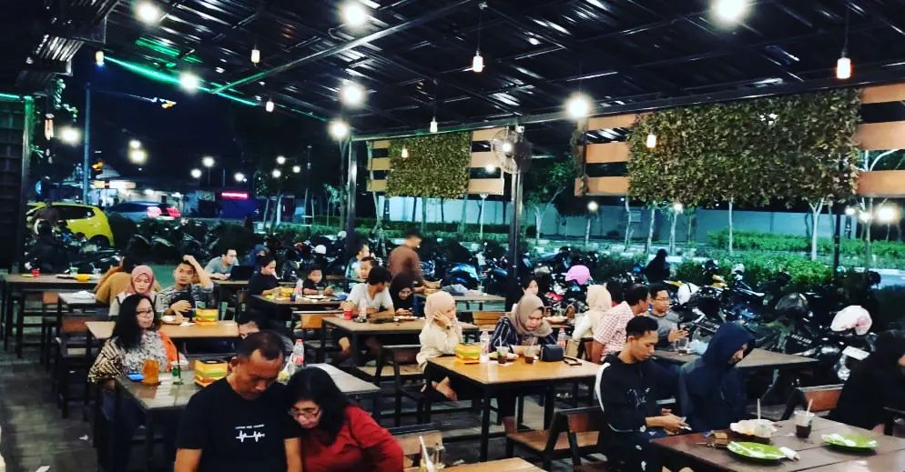 5 Coffee Shop Buka 24 Jam di Surabaya, Bisa Buat Nugas Kuliah