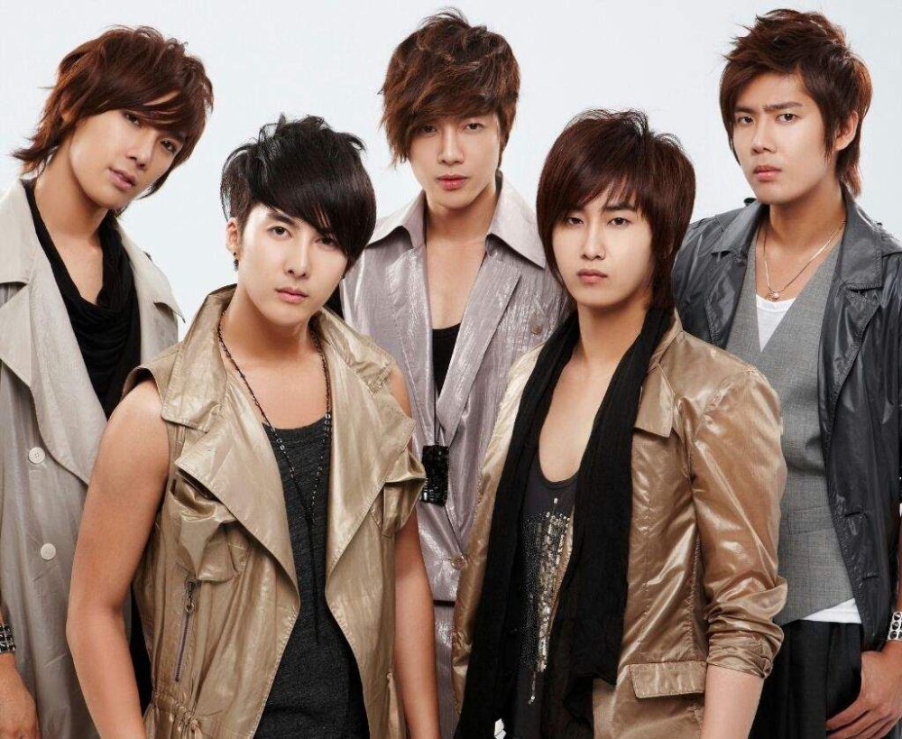 5 Boy Group KPop Ini Menyangkal Kabar Pembubaran