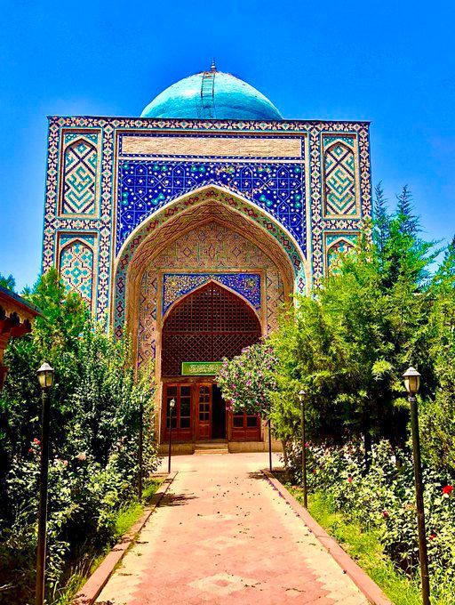 9 Masjid Megah dan Artistik di Asia Tengah