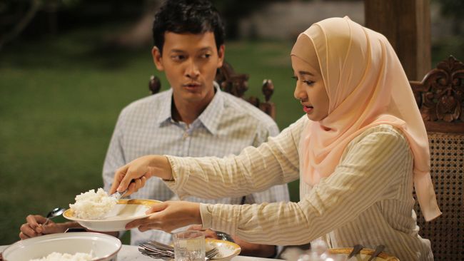 10 Film Indonesia Adaptasi Novel Mengangkat Permasalahan Keluarga