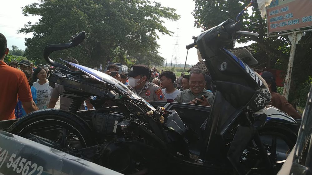 Warga Kediri Digegerkan Temuan Jenazah dengan Sepeda Motor