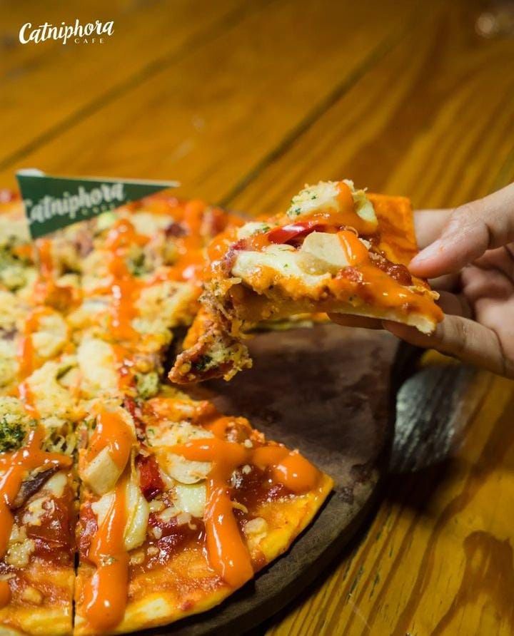5 Rekomendasi Pizza Hits di Solo, Spesial dimasak Pakai Tungku!