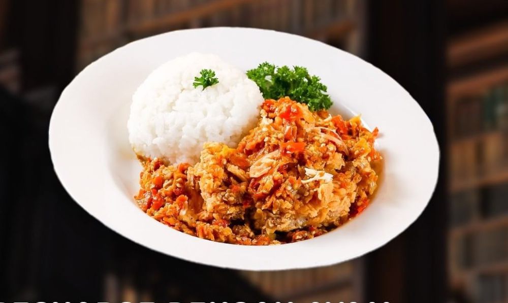 5 Rekomendasi Tempat Makan Ayam Geprek di Pasuruan