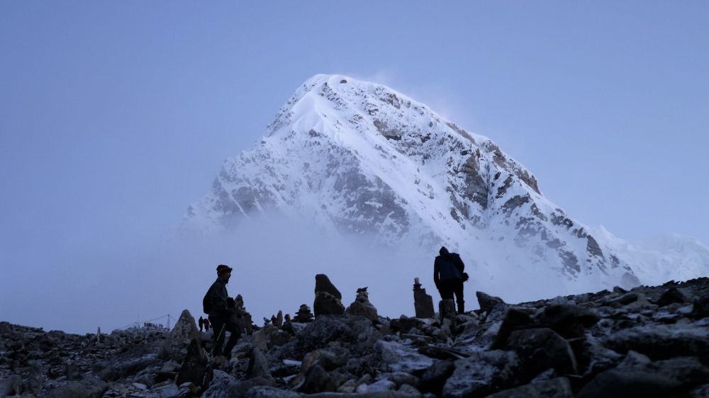 9 Hal Tak Terduga yang Ditemukan di Gunung Everest