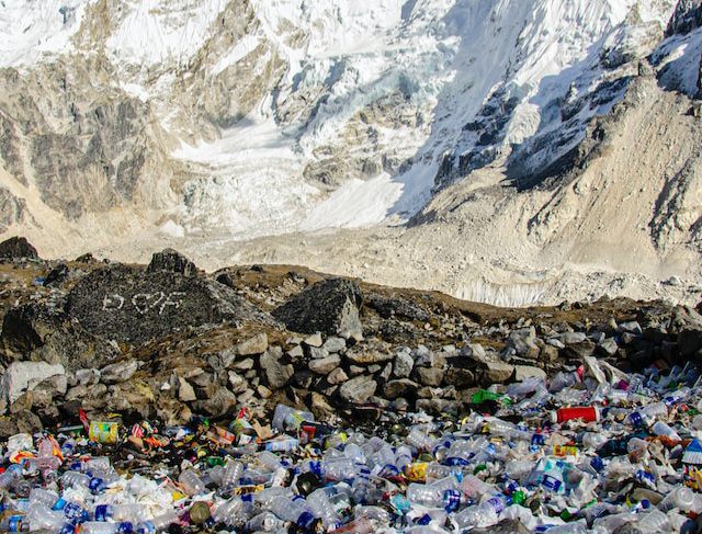 9 Hal Tak Terduga yang Ditemukan di Gunung Everest
