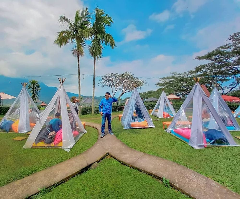 8 Kafe dengan Pemandangan Alam di Mojokerto, Panoramanya Memukau!