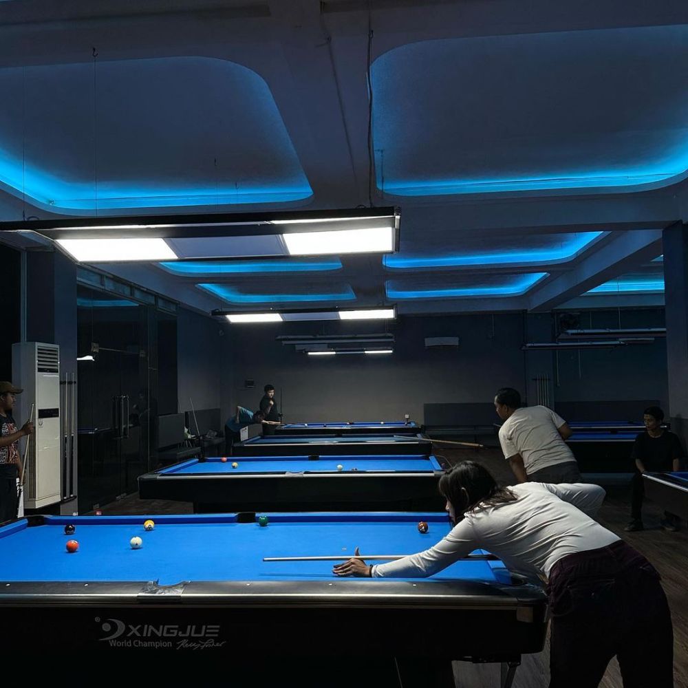 8 Rekomendasi Tempat Biliar di Surabaya, Paling Hits! 