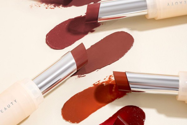 Hypergloss Lip Balm, Kombinasi Lipcare dan Lipstick Dear Me Beauty