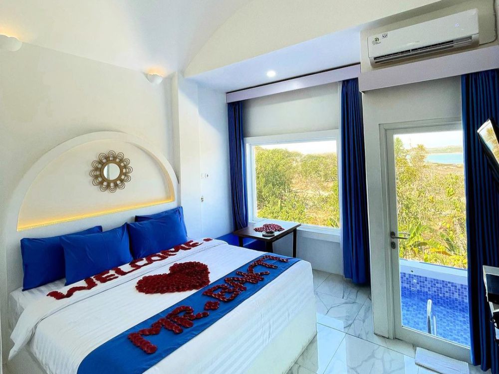 Golden Resort Wonogiri, Hotel dan Resto ala Santorini di Wonogiri