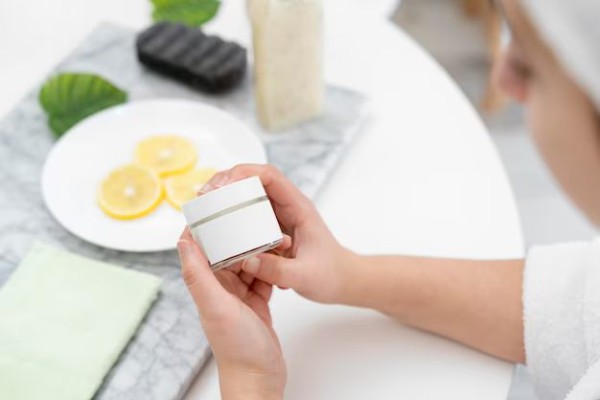 6 Alasan Kenapa Penggunaan Skincare Malam Sangat Penting