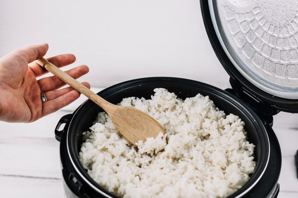 5 Tips Praktis Memasak Nasi Hainan Pakai Rice Cooker, Mudah!