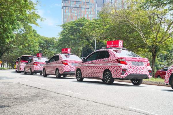 Buttonscarves Gebrak Malaysia, Hadirkan The Bimu Car Hingga