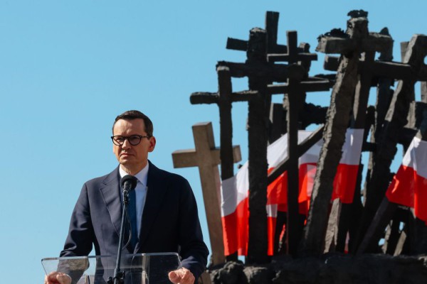 PM Polandia Tegur Zelenskyy gegara Pidato soal Isu Impor Gandum   