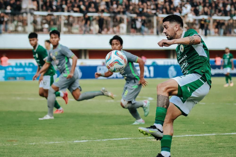 Persebaya vs PSS, Duel Tim Rawan Terperosok ke Zona Degradasi