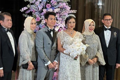 Digelar Mewah, 9 Potret Resepsi Pernikahan Putri Sandiaga Uno