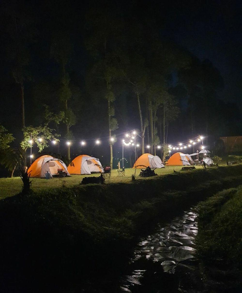 8 Tempat Camping Terbaru di Malang, Akses Mudah Dijangkau!