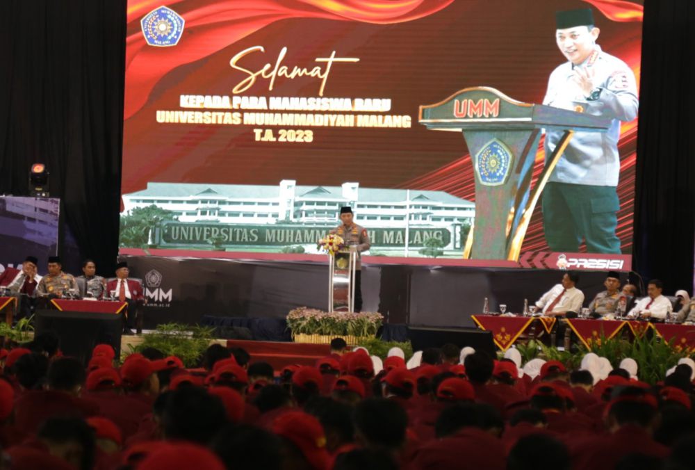 Kapolri Minta Mahasiswa Dinginkan Suhu Politik Indonesia