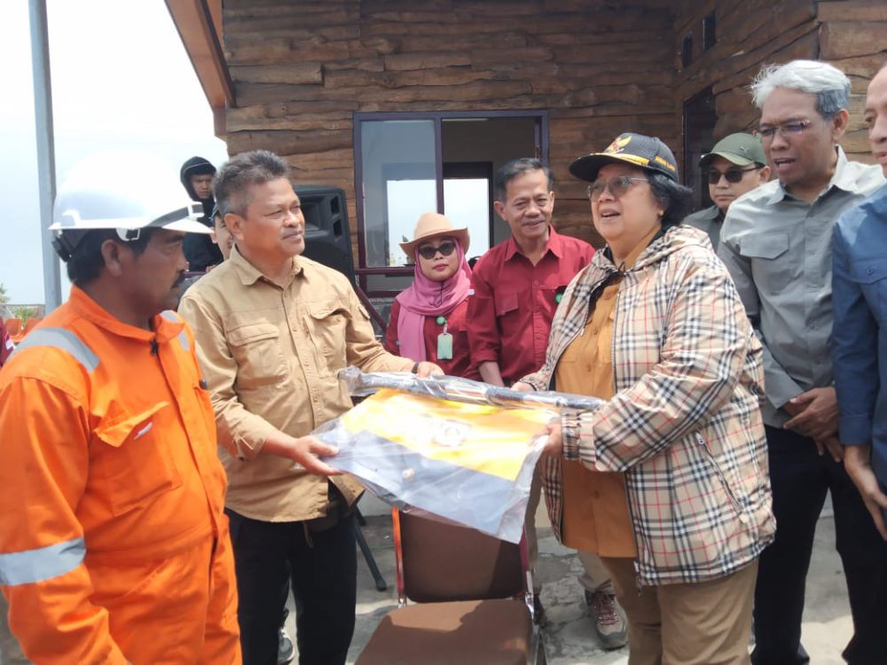 Menteri LHK Sebut Kebakaran Gunung Bromo Mencapai 989 Hektare