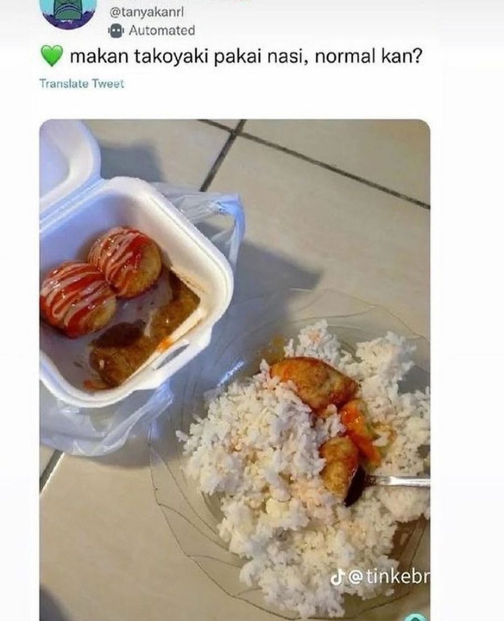 7 Kelakuan Aneh Netizen saat Makan Pakai Nasi, Gak Salah Nih?