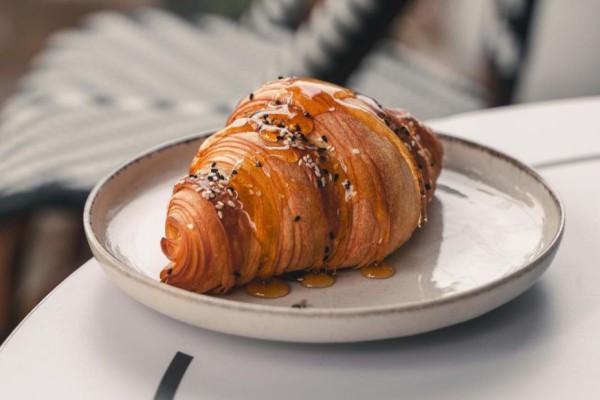 Resep Croissant Madu yang Legit untuk Teman Ngopi di Sore Hari