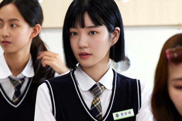 7 Skandal Han Mo Ne sebagai Artis di Drakor The Escape of the Seven