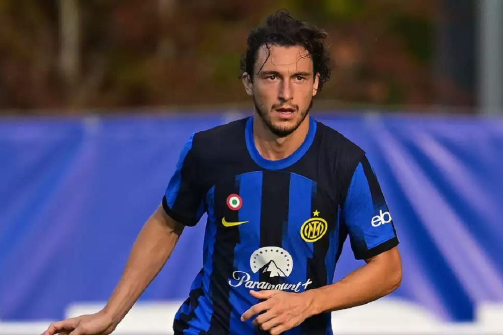 Bek Aktif Inter Milan Direkrut Sesama Klub Italia