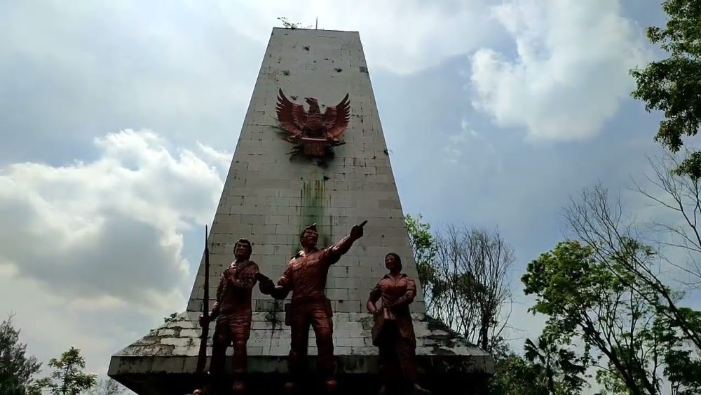 Wisata Sejarah dan Edukasi Monumen 45 Banjarsari Solo