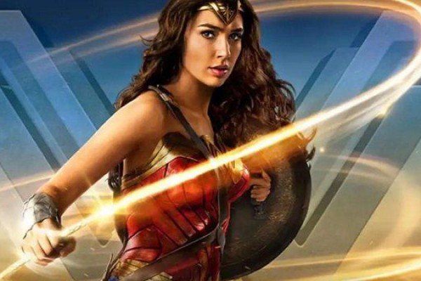 6 Senjata Paling Berbahaya di DCEU, Kekuatannya Sakti Banget!