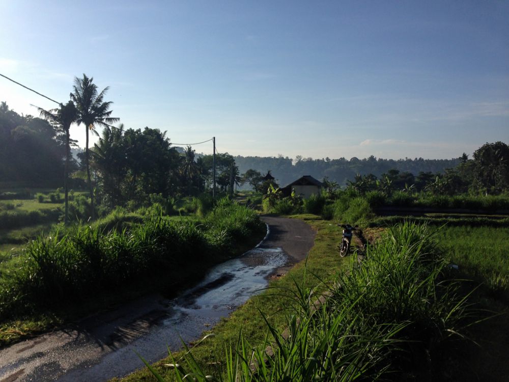 Menyapa Pagi di Bukit Cinta Karangasem, Sejuk dan Masih Sepi