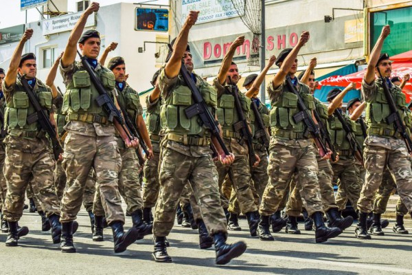 Korsel Gelar Parade Militer Akbar Usai 10 Tahun Vakum