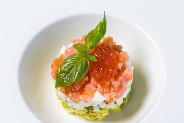 5 Hidangan Populer dari Salmon Mentah, Rasanya Fresh!