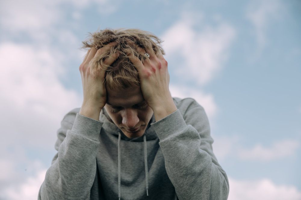 5 Gejala Utama Penderita Skizofrenia, Bukan Halusinasi Biasa