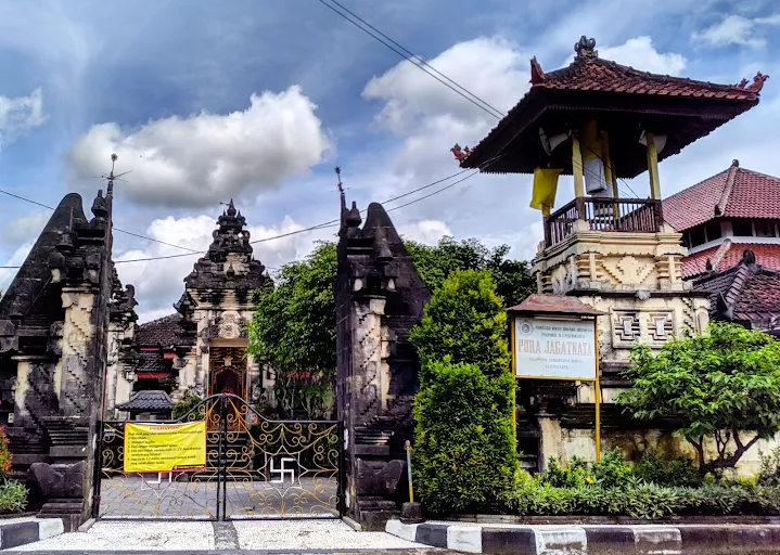 7 Wisata Religi di Jogja, Pengalaman Jalan-jalan yang Berbeda