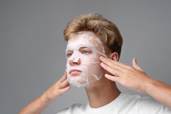 4 Sheet Mask untuk Wajah Cerah dan Lembap, Auto Glowing!