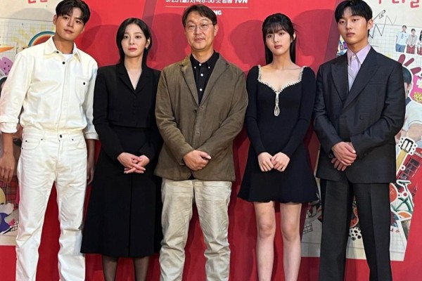 5 Drama Fantasi yang Dibintangi Pemain Twinkling Watermelon