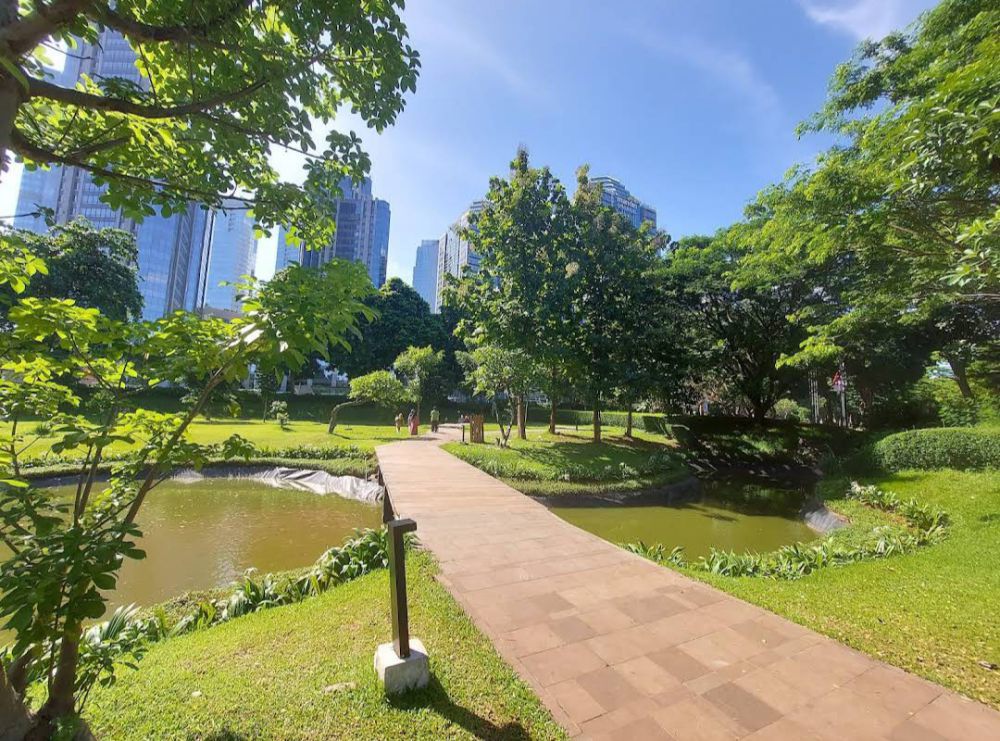 4 Spot Parkir di Kawasan Gelora Bung Karno yang Wajib Kamu Tahu