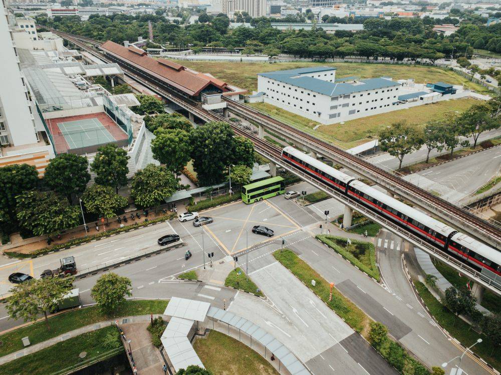 10 Aktivitas Seru Saat Transit Di Bandara Changi Singapura