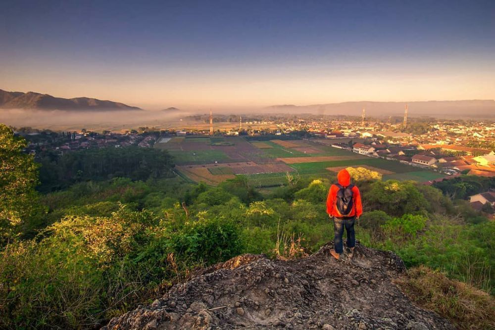 5 Wisata Alam di Jember dengan Spot Sunset Terbaik