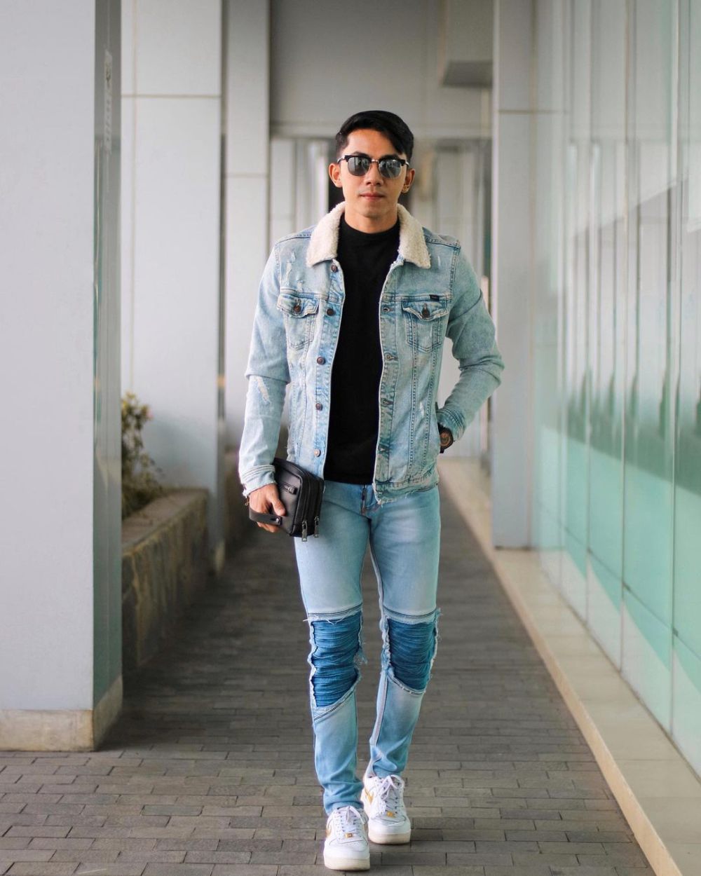 9 Ide Mix and Match Ripped Jeans ala Ady Sky, Variatif dan Gak Boring!