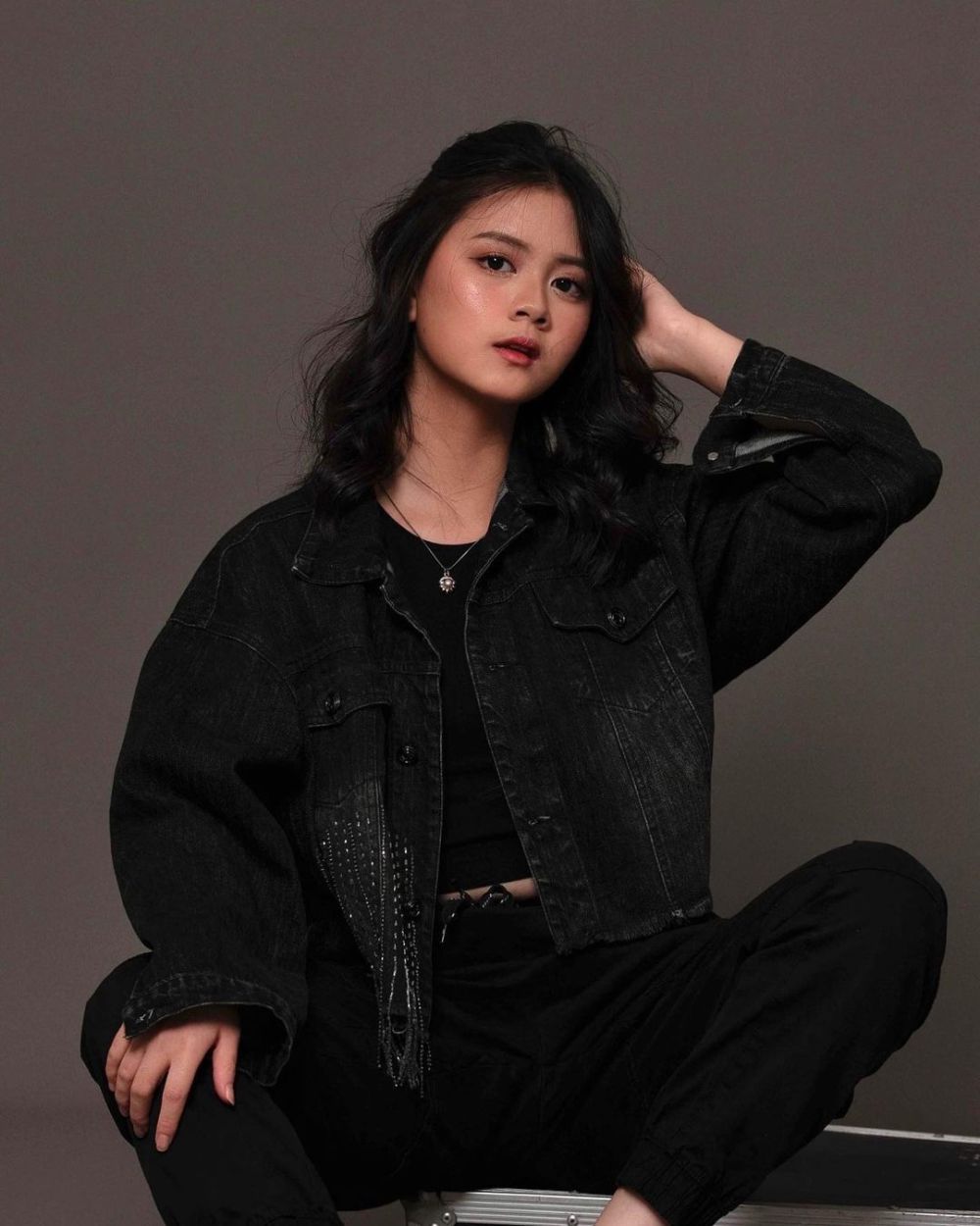 9 Ide Mix and Match Long Pants ala Christy JKT48, Super Kece!
