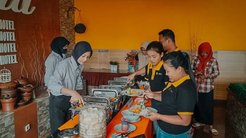 5 Hotel dengan Fasilitas Restoran di Kota Blitar 