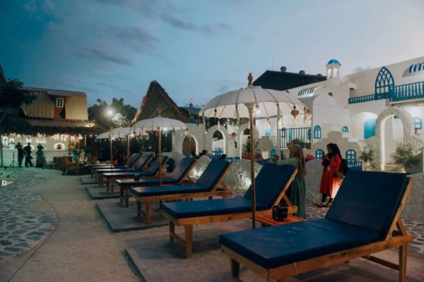 5 Kafe Tematik di Jember, dari Vintage hingga Beach