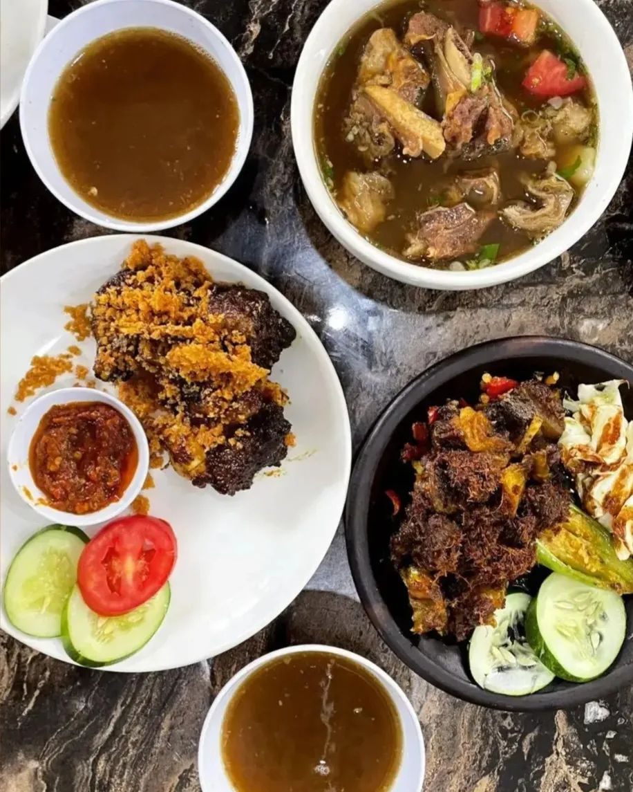 5 Tempat Makan Iga Sapi Enak di Surabaya