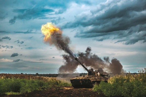 Bantuan Tank Tempur Abrams dari AS Telah Tiba di Ukraina