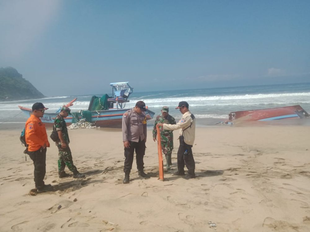Pencarian Nelayan yang Hilang di Blitar Diperpanjang Dua Hari