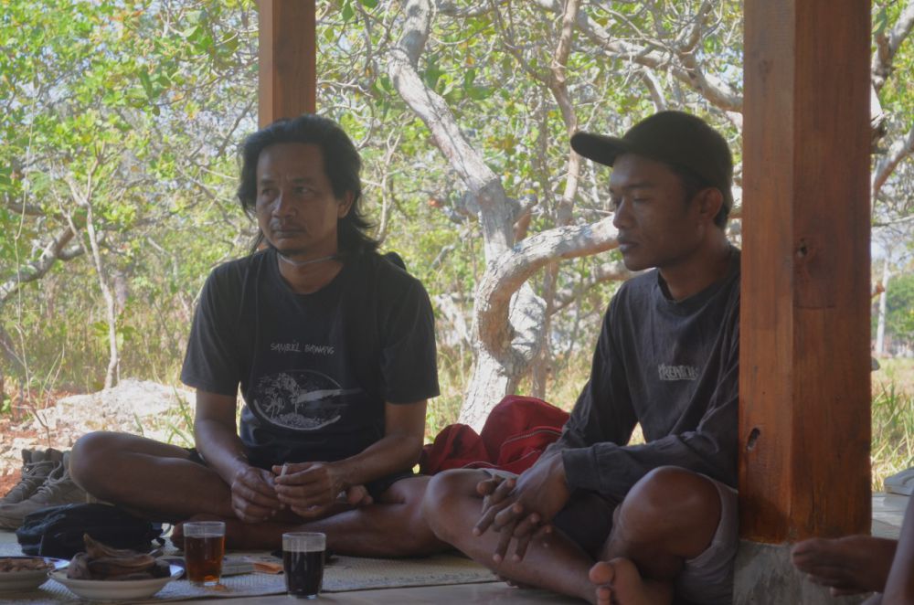 Mahasiswa KKN UNY Tanam Pohon Bareng Komunitas Resan Gunungkidul