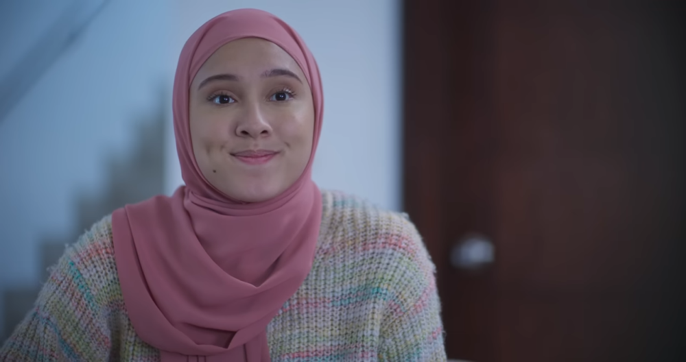10 Aktris Lajang Berperan Jadi Istri di Film Indonesia