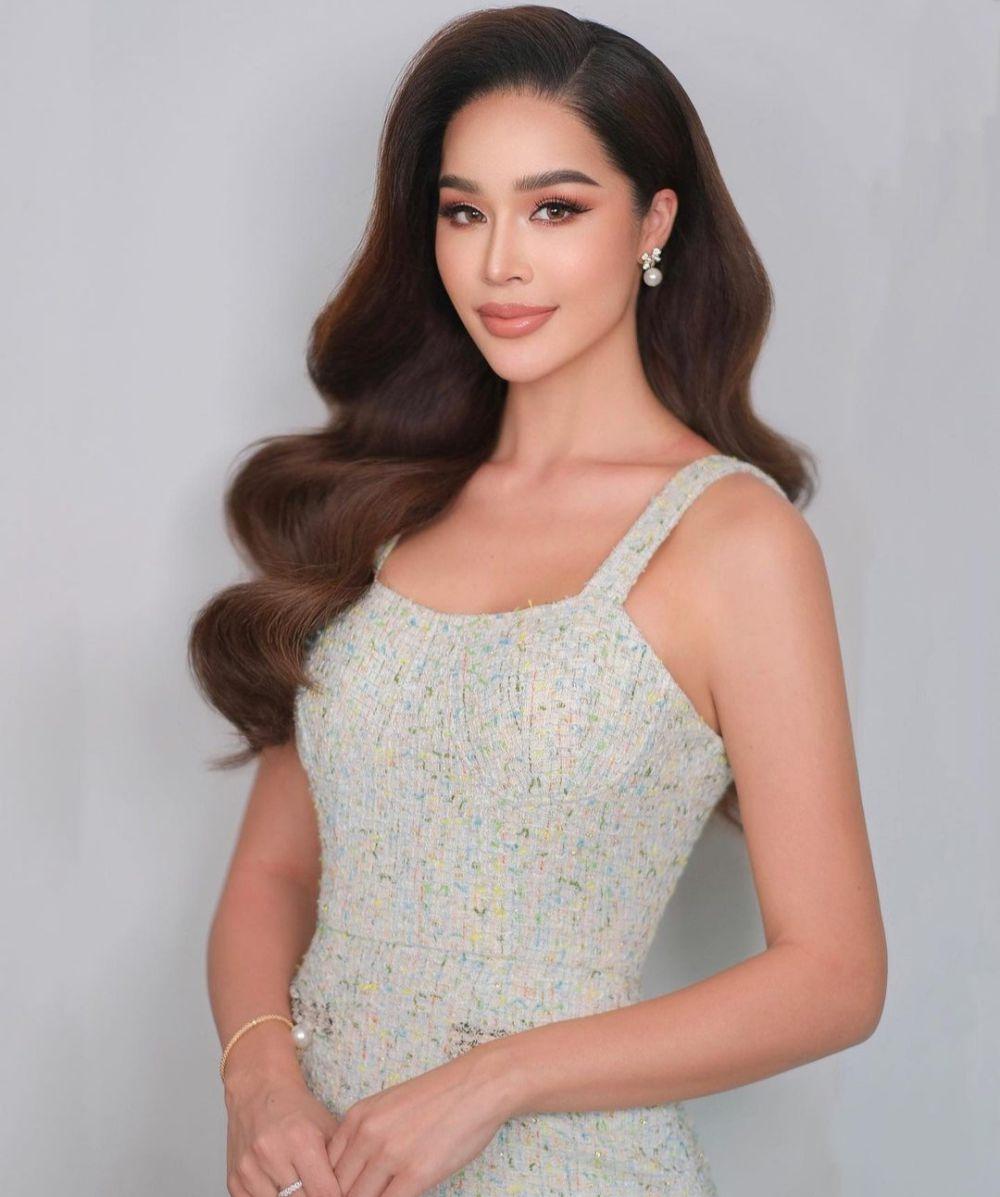 8 Potret Tharina Botes Miss World Thailand 2023 Menarik